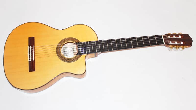 Cordoba 55FCE Thinbody Classical w/ Electronics Natural image 1