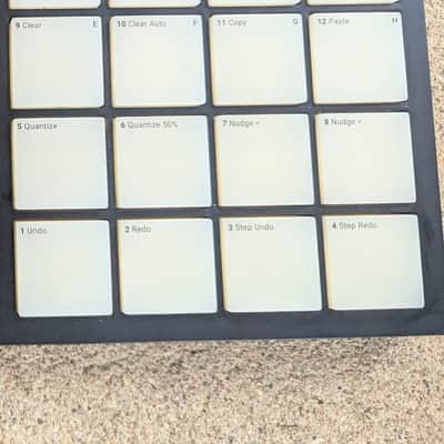 Native Instruments Maschine Mikro MKIII 2017 - Black image 4