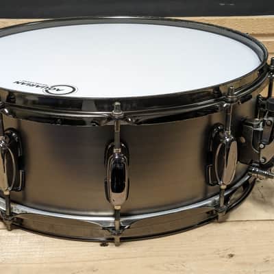 Tama Metalworks 14x5.5 steel snare drum  - grey image 6