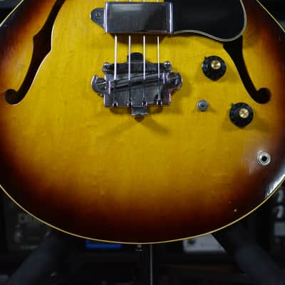 Gibson EB-2 1967 - Sunburst image 7