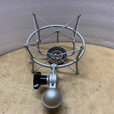 NEUMANN EA- 1 SHOCKMOUNT/ TLM 103, TLM 193, M 147- PRO! MAKE OFFER!! image 3