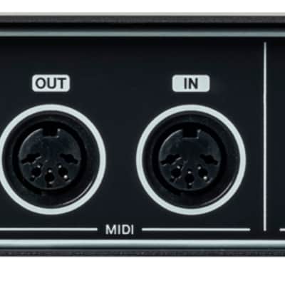 Steinberg UR44C 6 x 4 USB 3.0 Audio Interface w/ 4 x D-PRE & 32-bit/192 kHz Support image 2