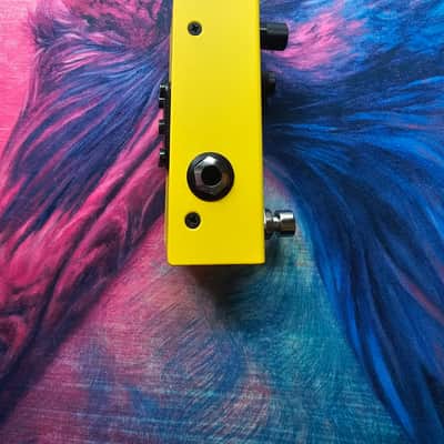 Aguilar DB 599 Bass Compressor 2021 - Present - Yellow/ temple plate image 3