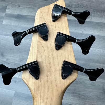 Washburn XB-125 Bantam Series 2002-2004 - Transparent black image 4