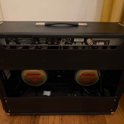 Fender '65 Twin Reverb Reissue 85-Watt 2x12" Guitar Combo 2022 Excellent Condition image 2