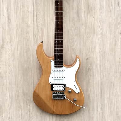 Yamaha Pacifica 112V Yellow Natural Satin With Locking Tuners image 1