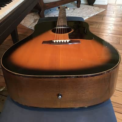 Gibson J-45 Deluxe Factory Second Vintage 1975yr with original case image 17