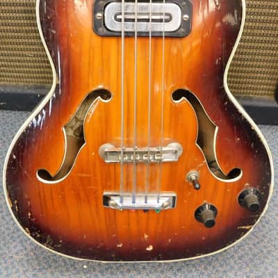 Vintage Hoyer Model 43 London Bass Semi Hollow Body Electric Bass Guitar image 3