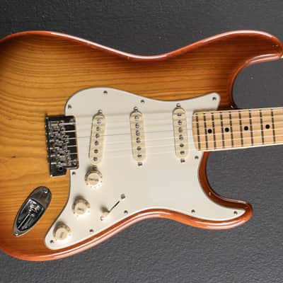 Fender Used American Pro Stratocaster '17 image 1