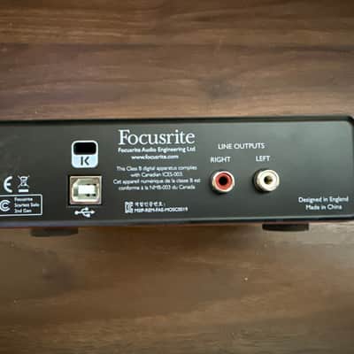 Focusrite Scarlett Solo 2nd Gen USB Audio Interface 2016 - 2018 - Red / Black image 3