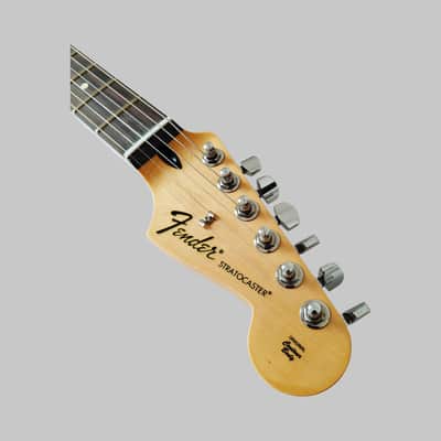 Fender Standard Stratocaster Plus Top with Rosewood Fretboard - 2014 - Tobacco Sunburst image 4