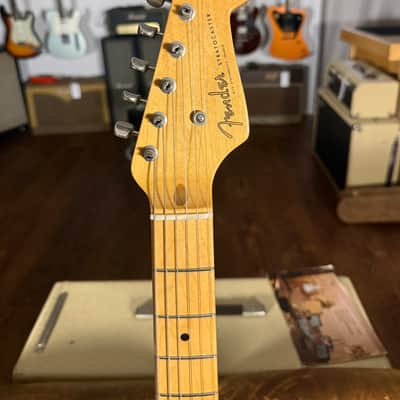 Fender 60th Anniversary American Vintage '54 Stratocaster 2014 - 2-Color Sunburst image 5