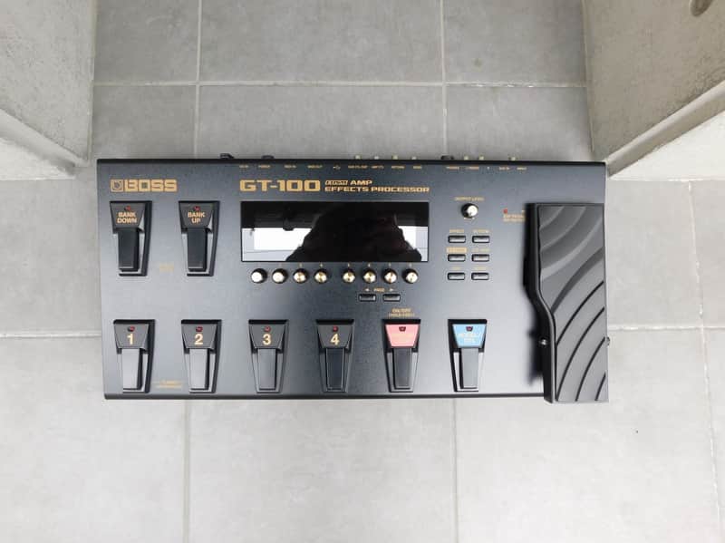 Boss GT-100 Guitar Effects Processor  Black image 1