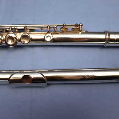 Wm. S. Haynes Plateau Model Flute #21214. New price-2,000.00 image 4