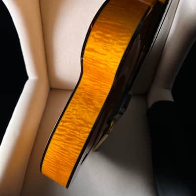JR Zeidler Jazz Deluxe Special 18" Archtop image 11