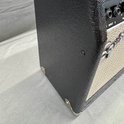 Vintage Fender Champ '15 PR-408 Electric Guitar Amplifier Amp Combo 28W Tweed image 9