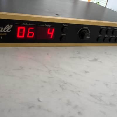 Marshall JMP-1 Valve MIDI Preamp 1992 - 2007 - Gold image 4