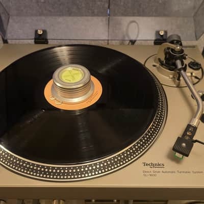 Technics SL-1600 1980 - Silver image 5
