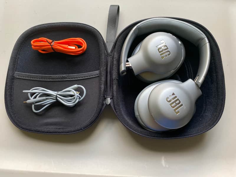 JBL Everest 710 Bluetooth headphones image 1