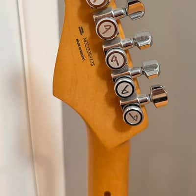 Fender Player Plus Stratocaster HSS with Maple Fretboard 2021 - Present - Cosmic Jade image 6