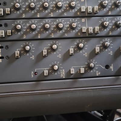 Soundcraft 200 Delta DLX Input Group Master Modules Channel Strips image 5