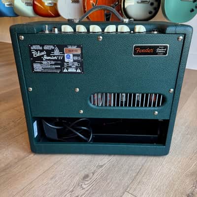 Blues Junior IV FSR Limited Edition "British Racing Green" 15-Watt 1x12" Guitar Combo image 4