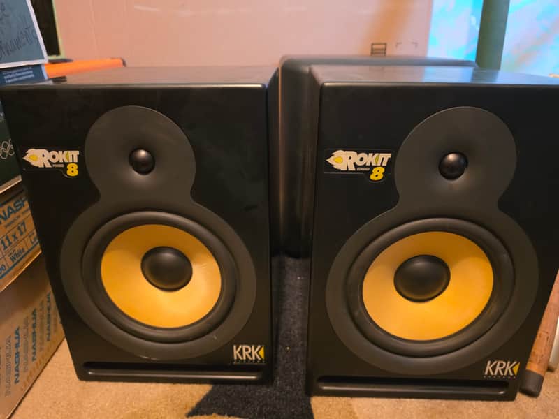 KRK Rokit 8