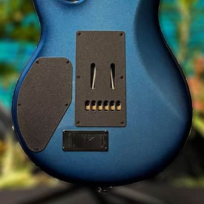 Ernie Ball Music Man Luke L4 SSS Blue Diesel H05439 image 4