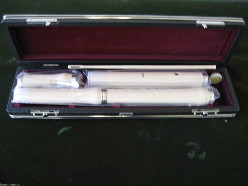 Aulos  AF3 Baroque Flute image 1
