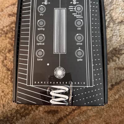 Gamechanger Audio Light Pedal Optical Spring Reverb 2020 - Black image 2