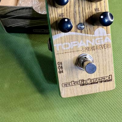 Catalin Bread Topanga Reverb Pedal - Limited Edition “Woody” Finish image 11