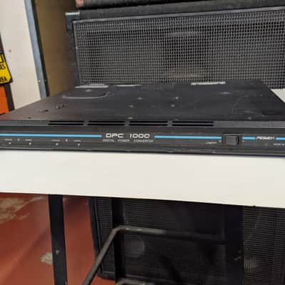 Peavey DPC 1000 Single Rack Space 1000 Watt Stereo Power Amplifier - Looks And Sounds Excellent! image 1