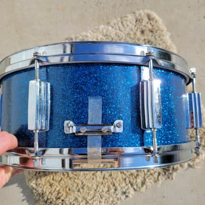 Vintage MIJ Tempro 14x5.5" Snare Drum - Blue Sparkle (168-24) image 12