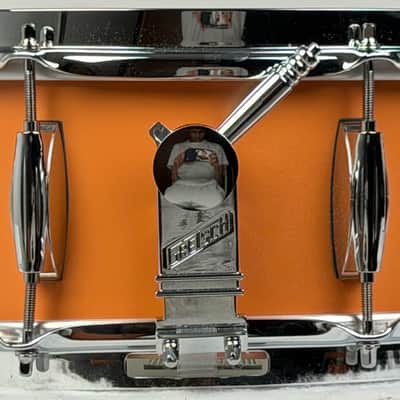 Gretsch 22/13/16/5.5x14" Broadkaster Vintage-Build Drum Set - Exclusive Satin Cameo Coral imagen 10