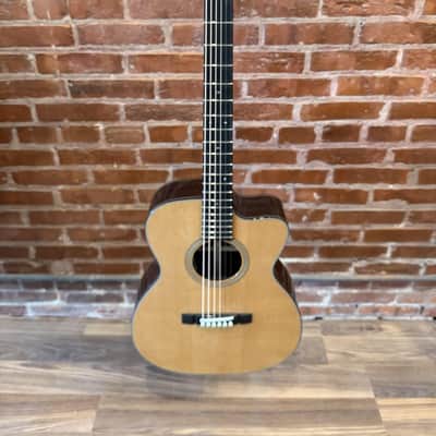 Bourgeois Down East Series Soloist OMCE with hard case image 2