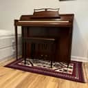Excellent Wurlitzer 700 - serviced and tuned - includes unobtanium bench and music stand! Extremely rare
