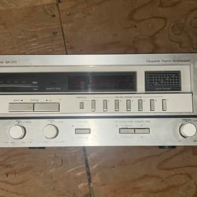 Technics SA-222 AM/FM Stereo Receiver image 1