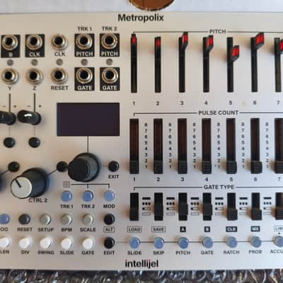 Intellijel Metropolis Complex Pitch / Gate Sequencer Eurorack Synth Module 2015 - 2020 - Silver image 1