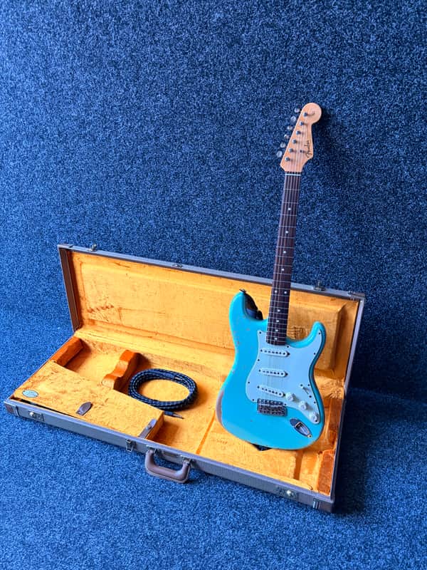 Fender Custom Shop '62 Stratocaster Heavy Relic Seafoam Green image 1