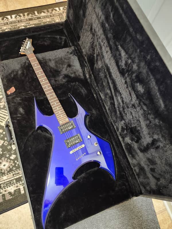 B.C. Rich Beast