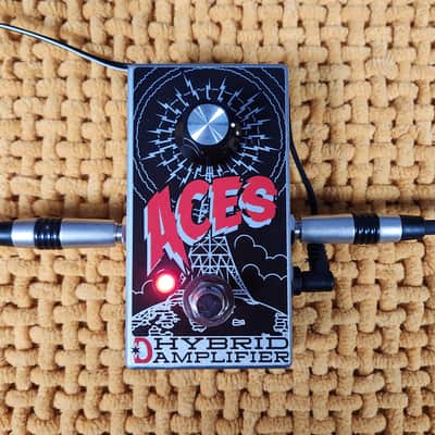 Daredevil Aces Hybrid Amplifier - Silver / Black / Red Graphic image 2