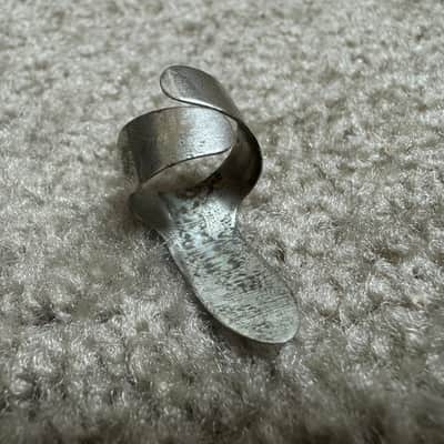 Perfect Touch Finger Pick Nickel Medium Wraparound Style image 4