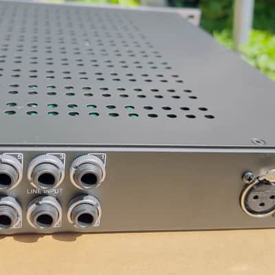 Universal Audio Apollo x6 Gen 1 2022 - Dark grey image 13