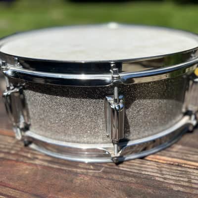 Rogers PowerTone 5x14" 8-Lug Wood Snare Drum 1963 - 1973 - Silver Sparkle Pearl image 3