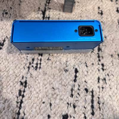 Strymon Zuma 9-Output High Current DC Power Supply 2016 - Present - Blue image 3