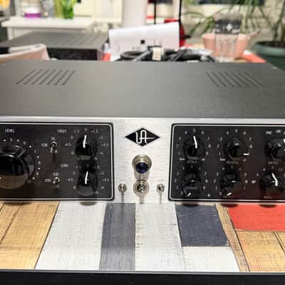 Universal Audio 6176 Channel Strip 2003 - Present - Silver image 1