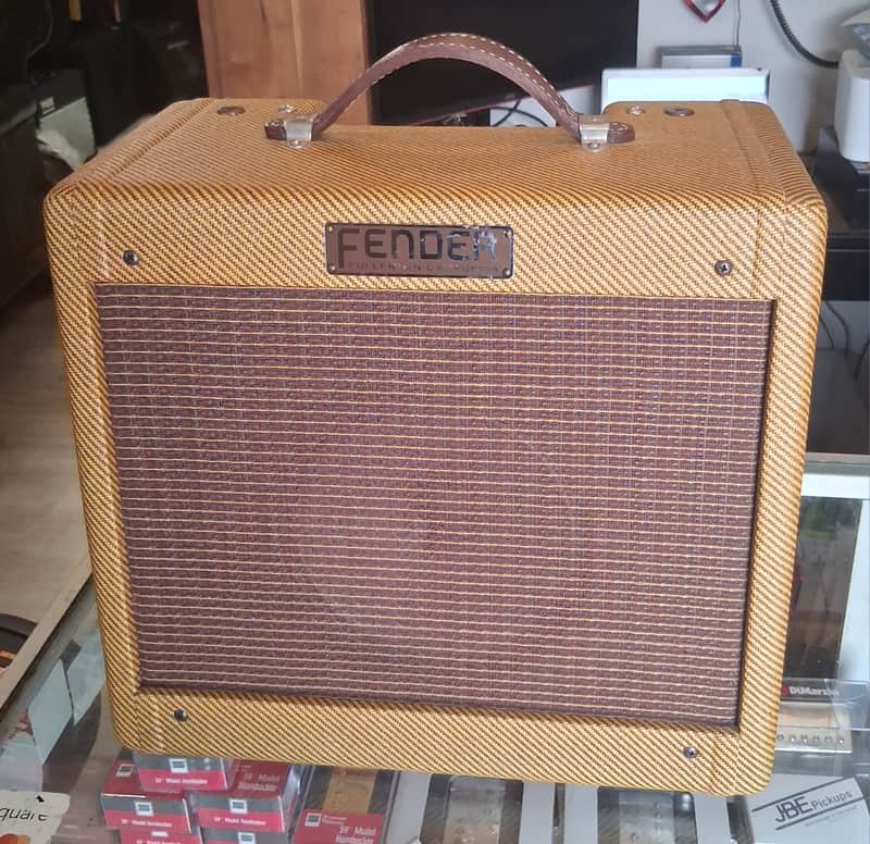 Mojotone Fender Badged Champ 5W 1x8 Tube Amp Lacquered Tweed 5F1 Hand Wired 2020s image 1
