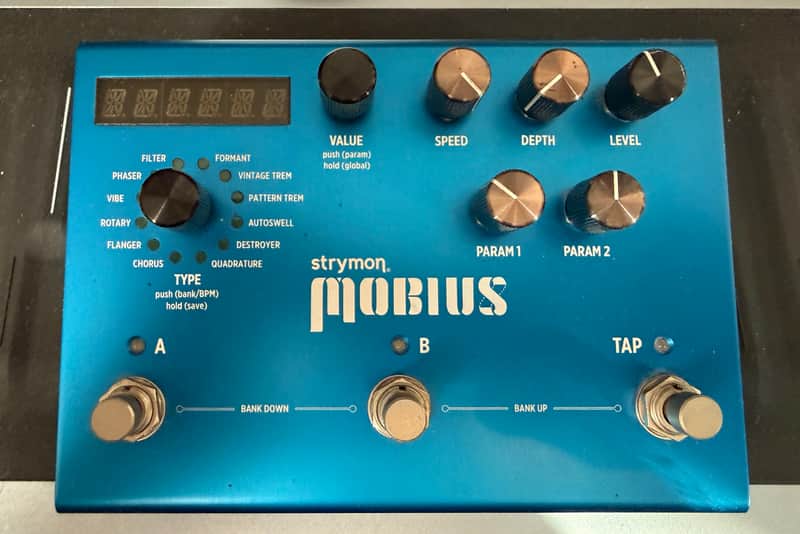 Strymon Mobius