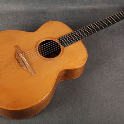 Lowden O Style - Cedar Top - Mahogany Body - Hard Case - 2nd Hand image 10