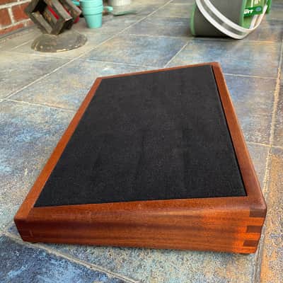 Sapele African Mahogany Custom Pedalboard West Coast Pedalboard Style image 3